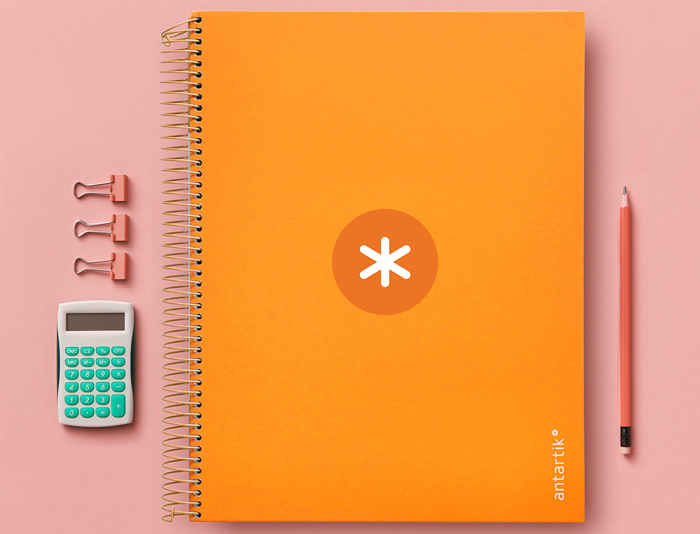 CUADERNO ESPIRAL A4 MICRO ANTARTIK TAPA FORRADA 120H 90 GR HORIZONTAL 5 BANDAS 4 TALADROS COLOR MOSTAZA